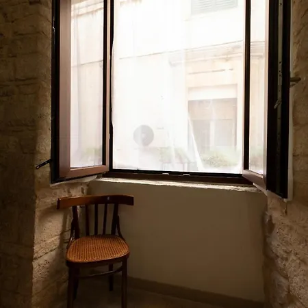 Maison d'hôtes Palazzo Rizzi Dimora Dei Templari 3*