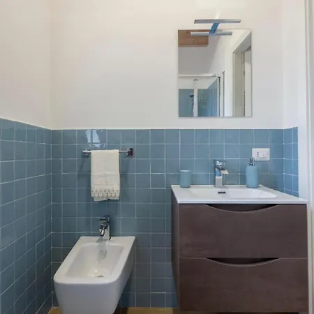 Palazzo Rizzi Dimora Dei Templari 3* Bitetto