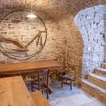 Palazzo Rizzi Dimora Dei Templari Bitetto