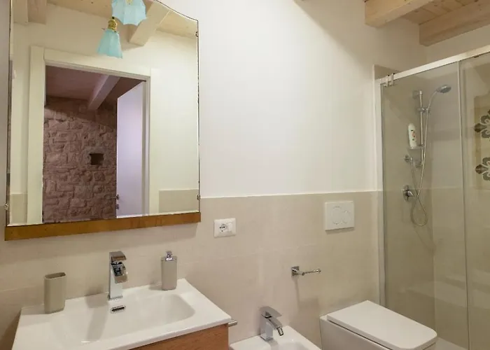 Palazzo Rizzi Dimora Dei Templari 3* Bitetto